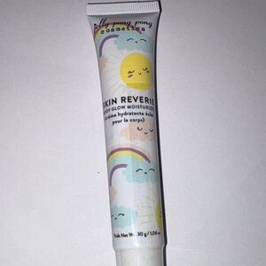 Skin Reverie Body Glow Moisturizer - White